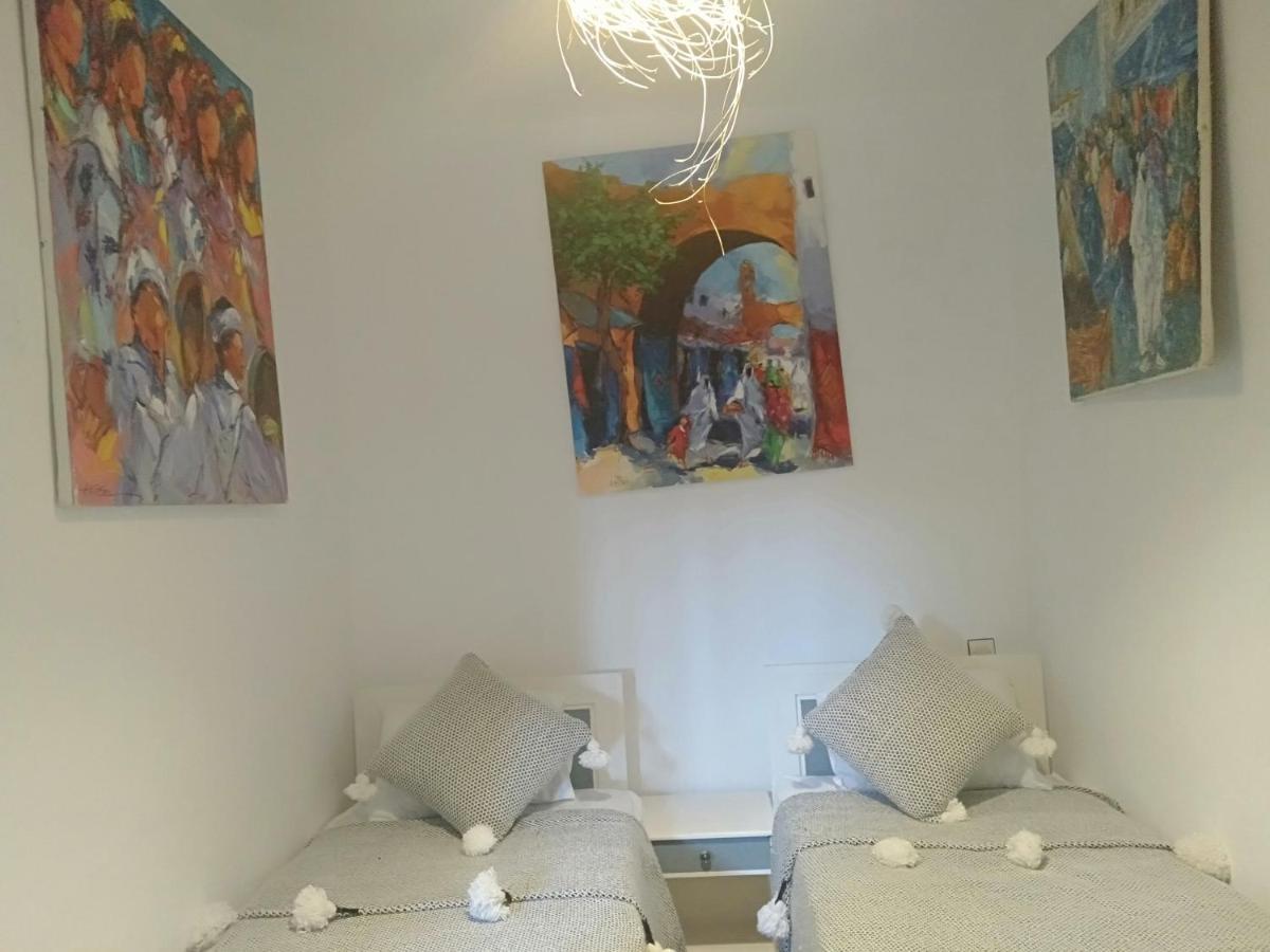 Appartements La Grotte Есувейра Екстериор снимка